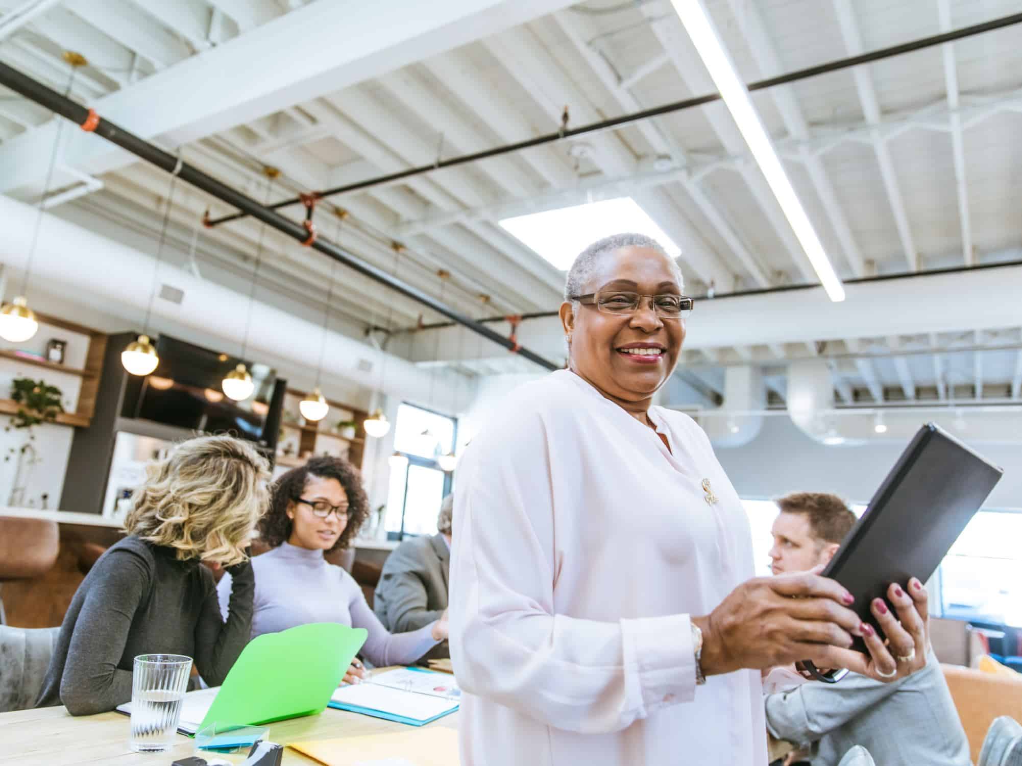 Woman developing her leadership skills with Learn2